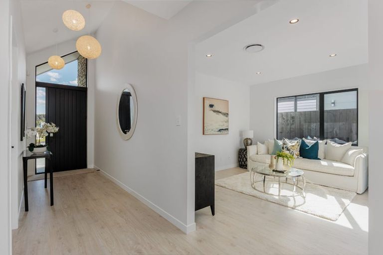 Photo of property in 96 Huanui Drive, Wainui, 0992