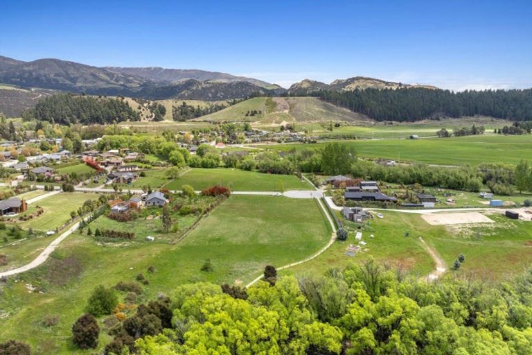 Photo of property in 26 Harris Place, Luggate, Wanaka, 9383
