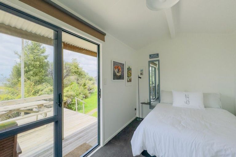 Photo of property in 13 Kaipapaka Row, Te Rerenga, Coromandel, 3582