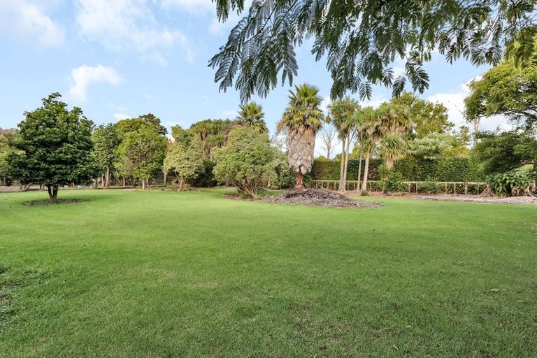 Photo of property in 1227 Pipiwai Road, Ruatangata West, Whangarei, 0176