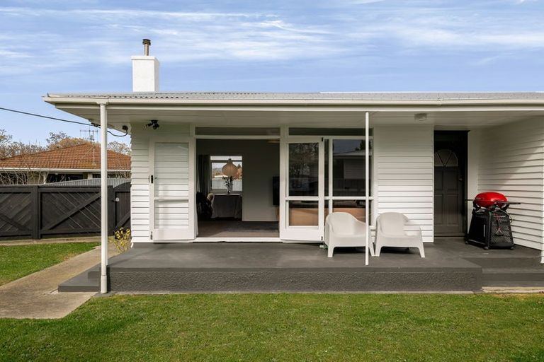 Photo of property in 98 Maxwells Line, Awapuni, Palmerston North, 4412