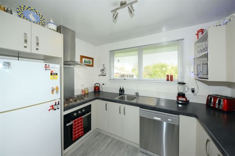 Photo of property in 1/293 Waimairi Road, Ilam, Christchurch, 8041