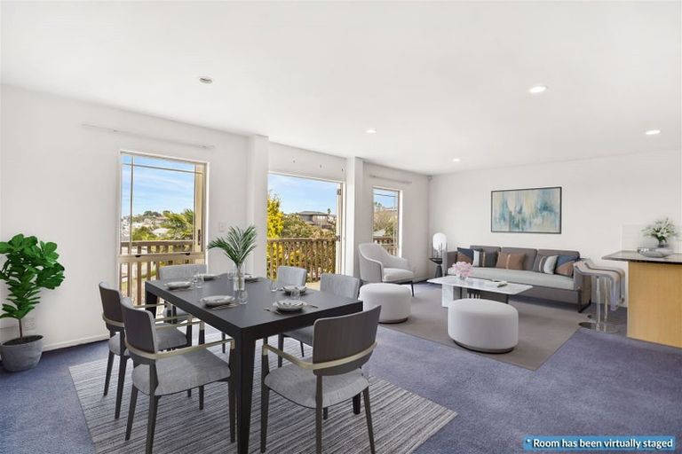 Photo of property in 145e Hobsonville Road, West Harbour, Auckland, 0618