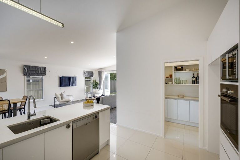 Photo of property in 13 Te Heipora Place, Havelock North, 4130