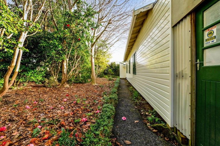 Photo of property in 13 Rennell Street, Frankleigh Park, New Plymouth, 4310