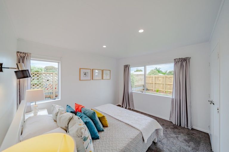 Photo of property in 2/26 Barnard Avenue, Maraenui, Napier, 4110