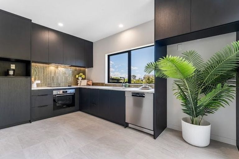 Photo of property in 29 Brandon Road, Manly, Whangaparaoa, 0930
