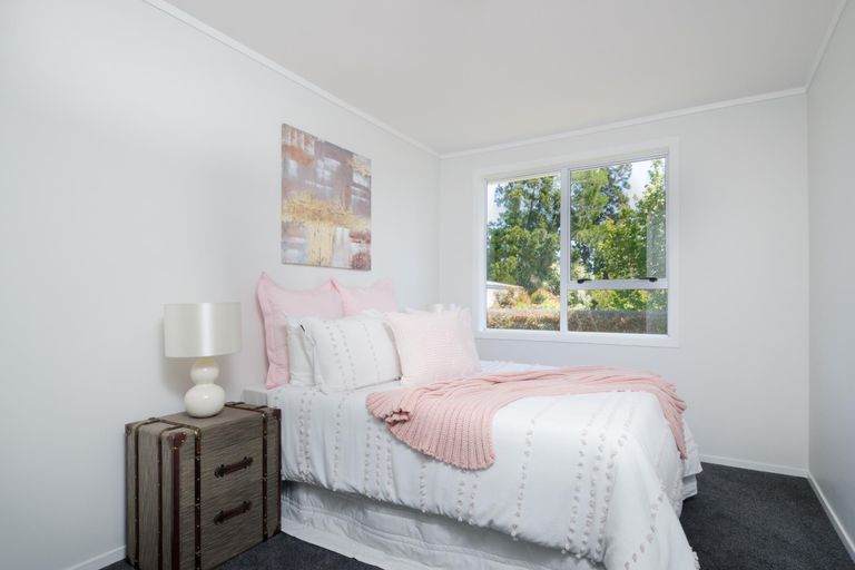 Photo of property in 16a Tapu Road, Huapai, Kumeu, 0810