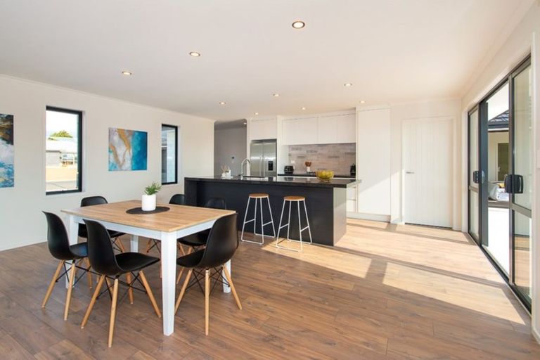 Photo of property in 24 Bellenden Crescent, Pokeno, 2402