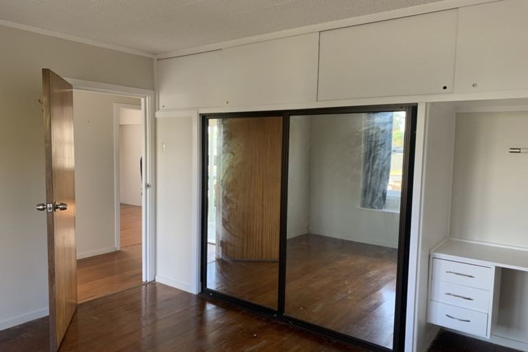 Photo of property in 60 Titirangi Road, New Lynn, Auckland, 0600