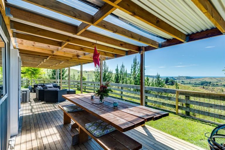 Photo of property in 420 Hedgeley Road, Eskdale, Napier, 4182