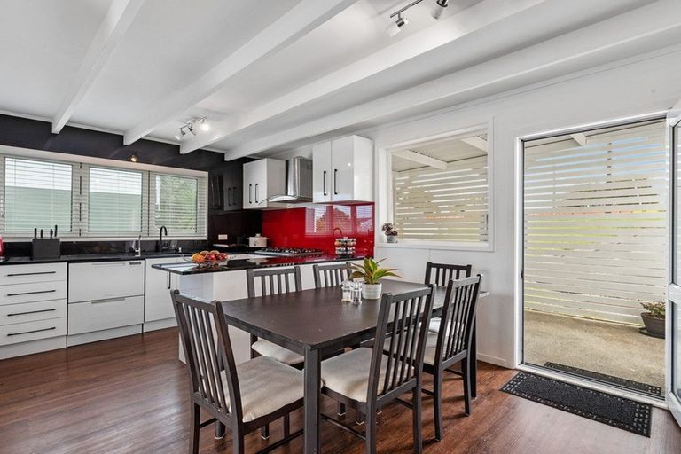 Photo of property in 392 Mahurangi East Road, Snells Beach, 0920