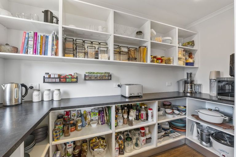 Photo of property in 7 Cross Street, Lepperton, New Plymouth, 4373