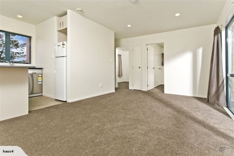 Photo of property in 12/53 The Avenue, Albany, Auckland, 0632