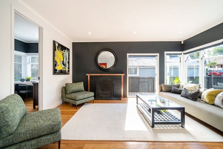 Photo of property in 1/19 Harley Road, Takapuna, Auckland, 0622