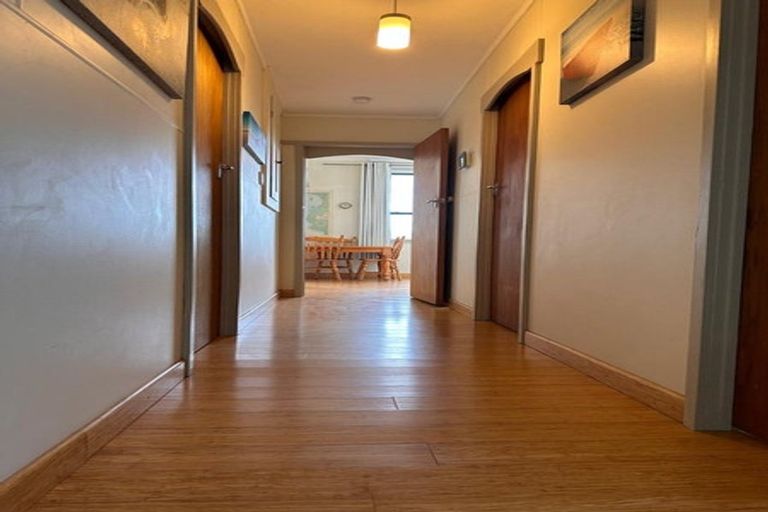 Photo of property in 201 Marine Parade, Seatoun, Wellington, 6022