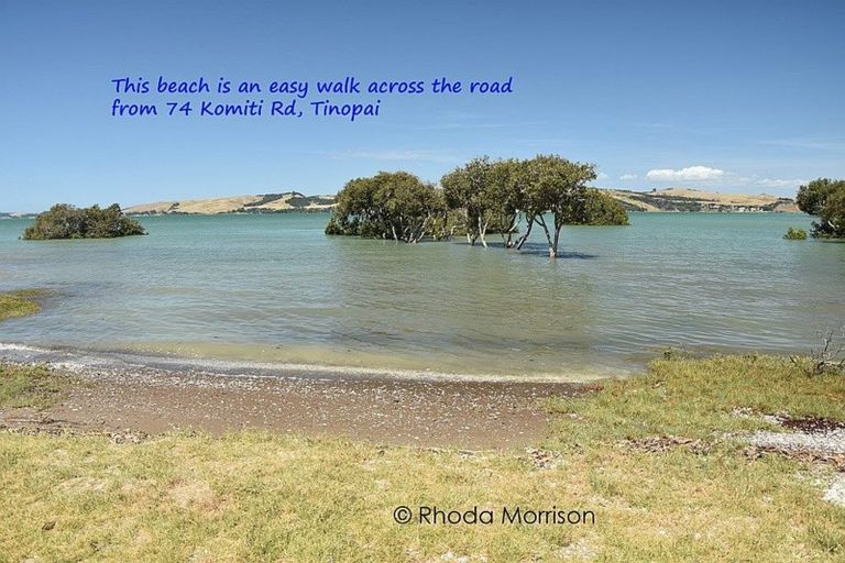 Photo of property in 74 Komiti Road, Tinopai, Matakohe, 0593