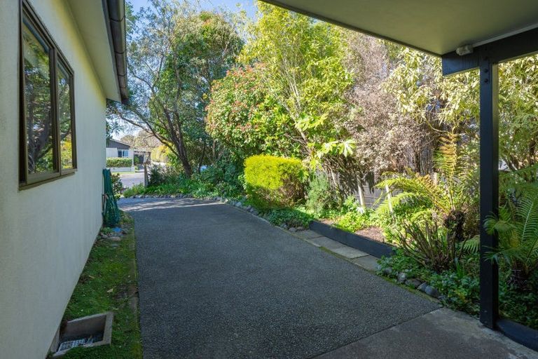 Photo of property in 34 James Cook Street, Havelock North, 4130