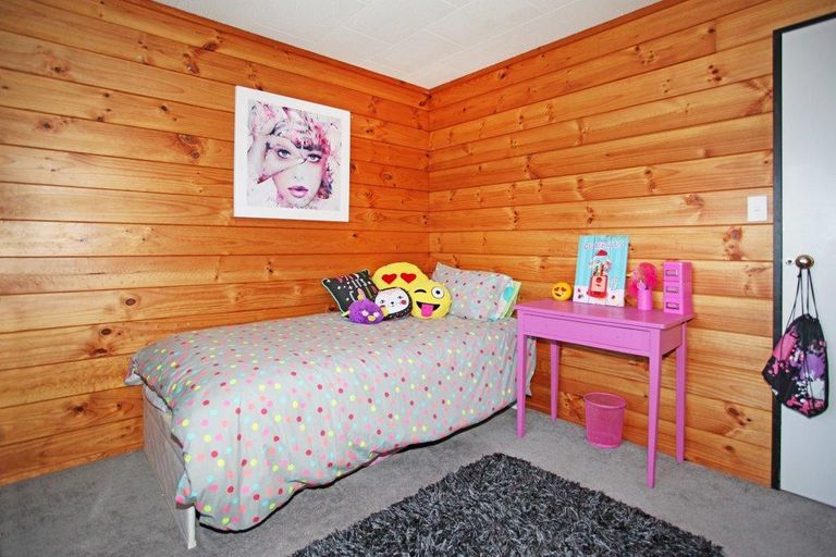 Photo of property in 848 Kingseat Road, Kingseat, Papakura, 2580