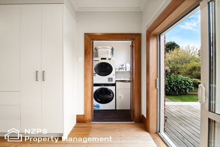 Photo of property in 32 Oakland Street, Andersons Bay, Dunedin, 9013