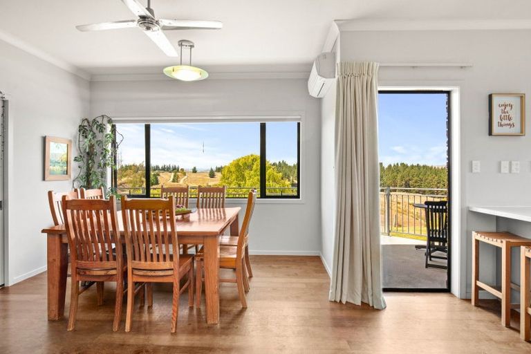 Photo of property in 233 Letts Gully Road, Letts Gully, Alexandra, 9393