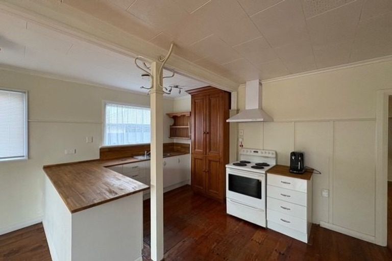 Photo of property in 93 Macarthur Street, Levin, 5510