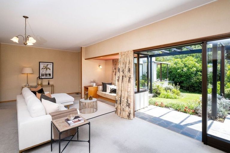 Photo of property in 3 Kopanga Road, Havelock North, 4130