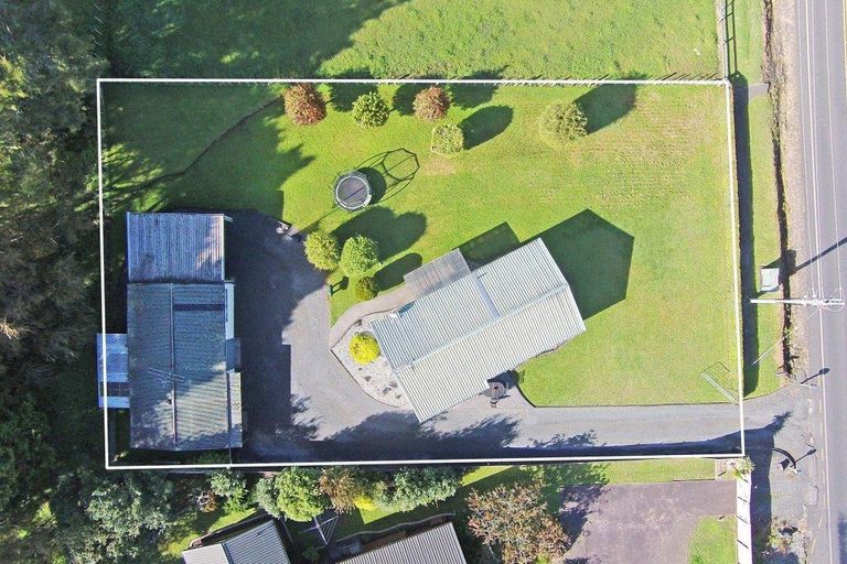 Photo of property in 848 Kingseat Road, Kingseat, Papakura, 2580