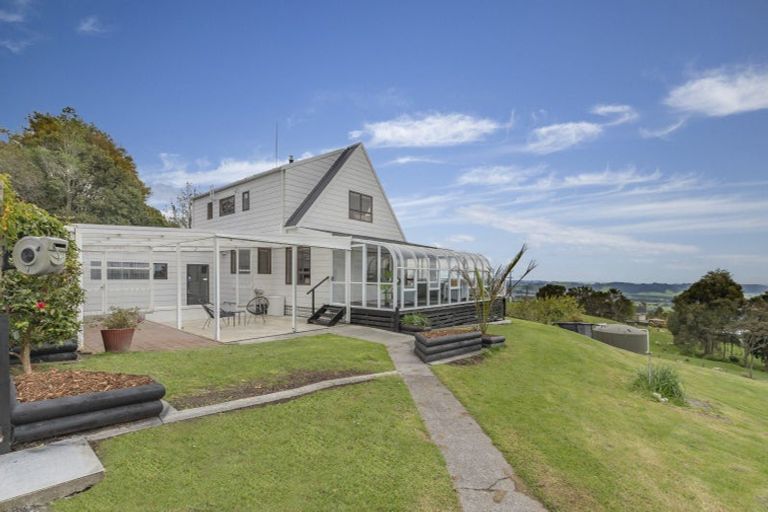 Photo of property in 320 Creightons Road, Clevedon, Papakura, 2582