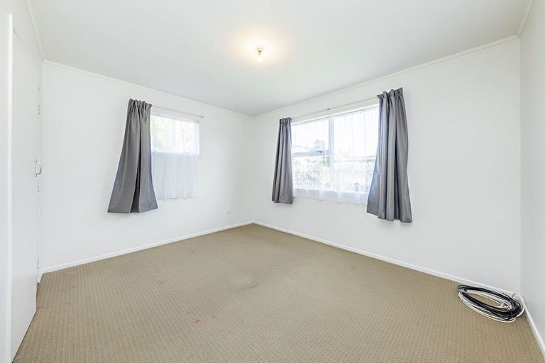 Photo of property in 43 Mckinstry Avenue, Mangere East, Auckland, 2024