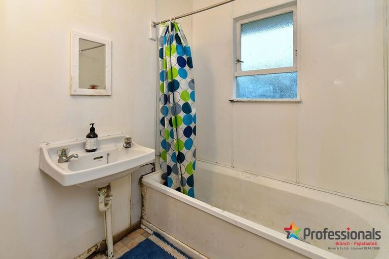 Photo of property in 12 Skipton Street, Mangere East, Auckland, 2024
