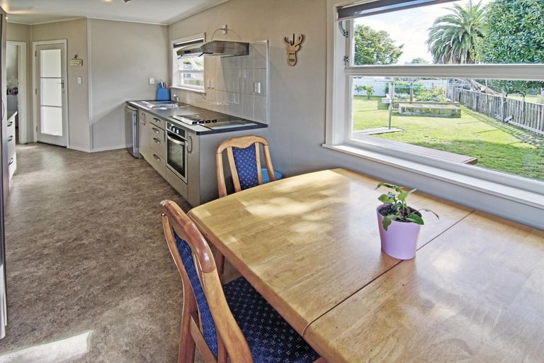 Photo of property in 20a Tararua Street, Masterton, 5810
