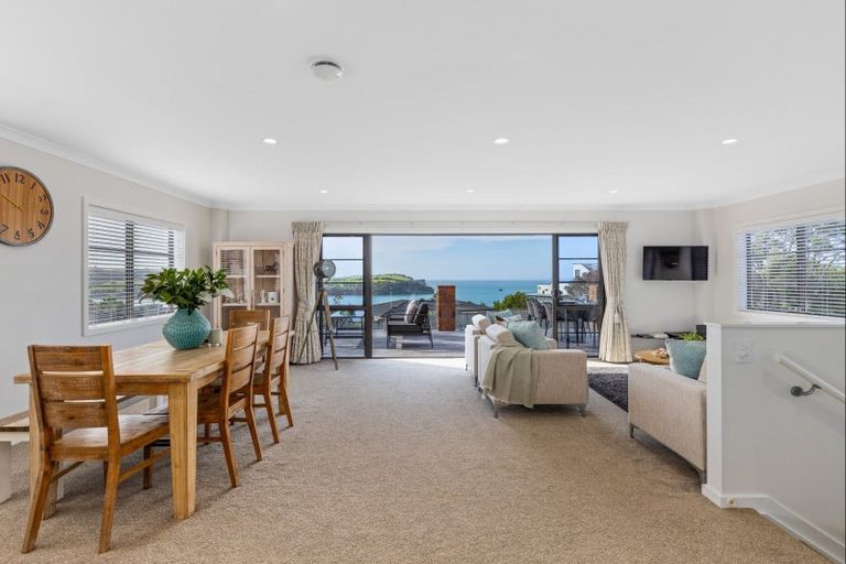 Photo of property in 28 Island View Drive, Gulf Harbour, Whangaparaoa, 0930