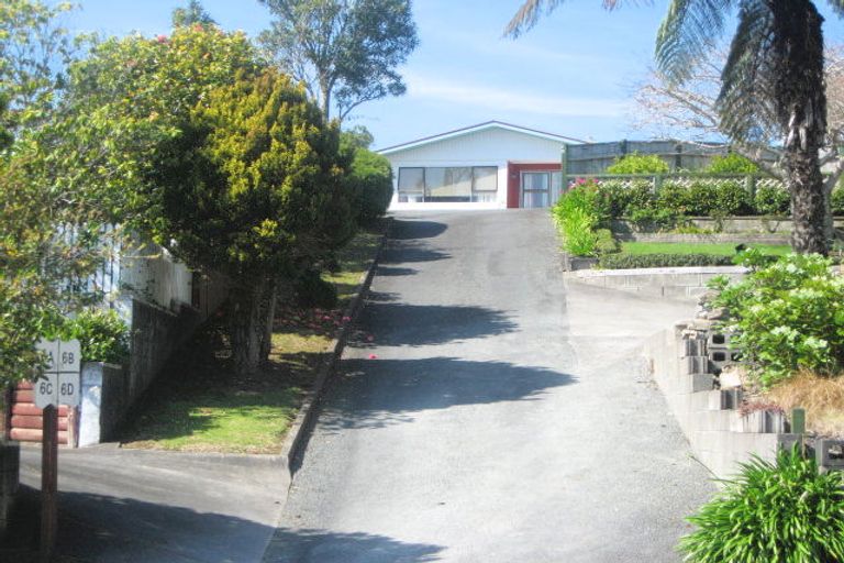 Photo of property in 6d Beaumont Crescent, Frankleigh Park, New Plymouth, 4310