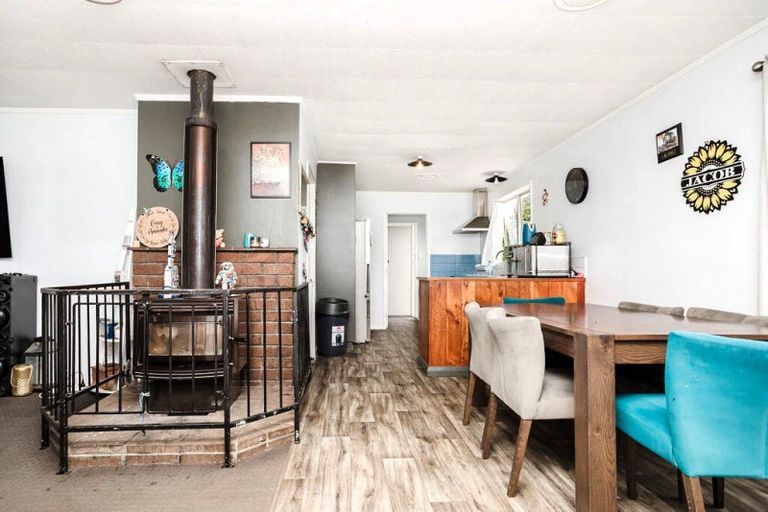 Photo of property in 2a Mathew Street, Dannevirke, 4930