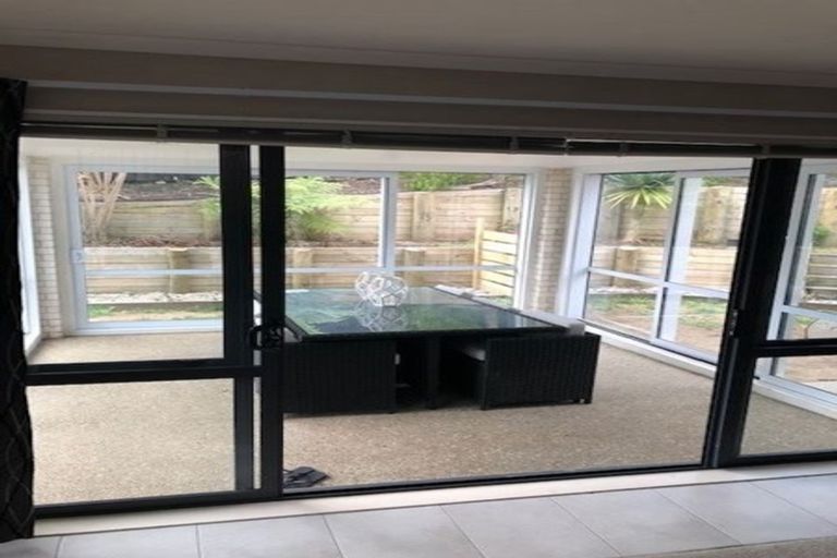 Photo of property in 10 Beros Place, Flat Bush, Auckland, 2016