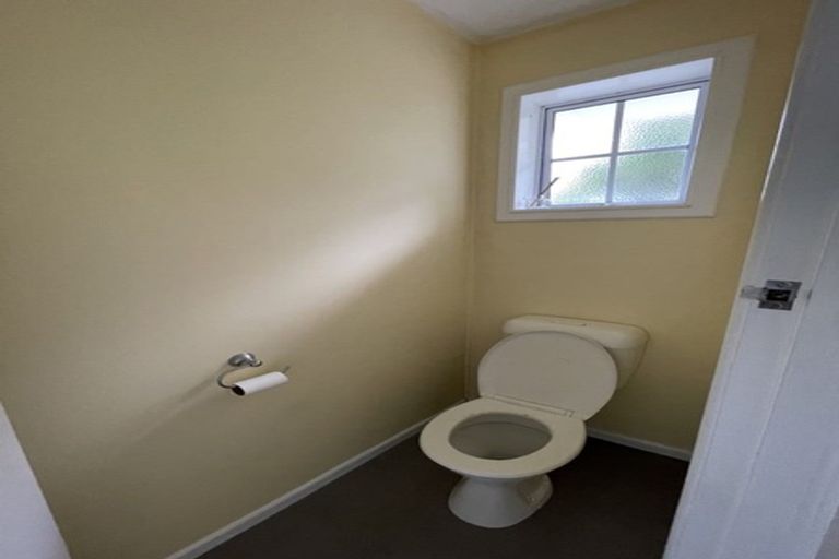 Photo of property in 98 Dipton Street, Kingswell, Invercargill, 9812