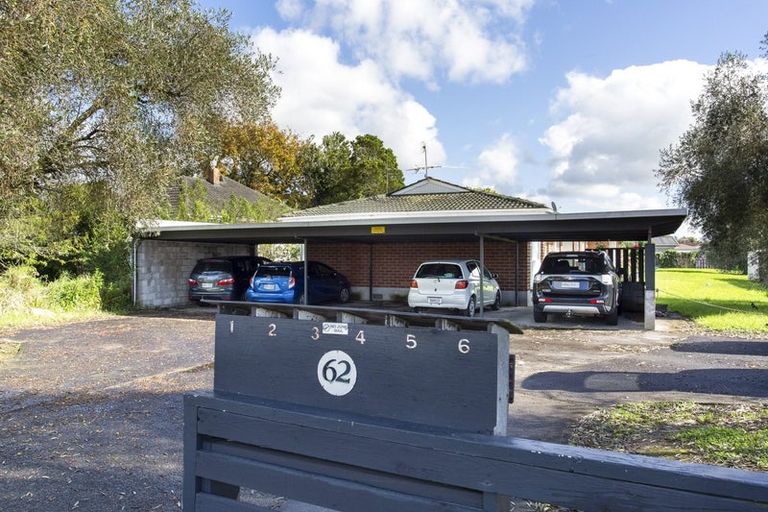 Photo of property in 62 Lincoln Road, Henderson, Auckland, 0610