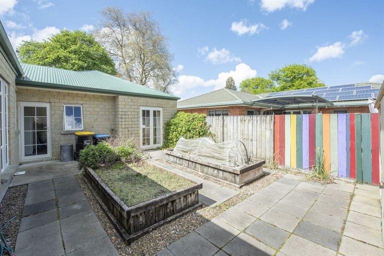 Photo of property in 87 Carlyle Street, Leamington, Cambridge, 3432