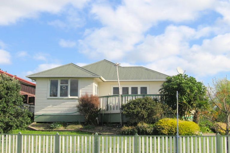 Photo of property in 674 Papamoa Beach Road, Papamoa Beach, Papamoa, 3118