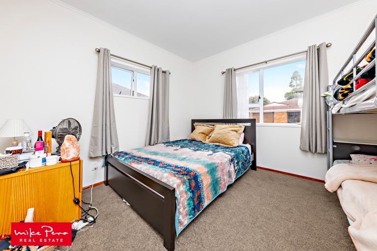 Photo of property in 1/11 Maunu Road, Papatoetoe, Auckland, 2025