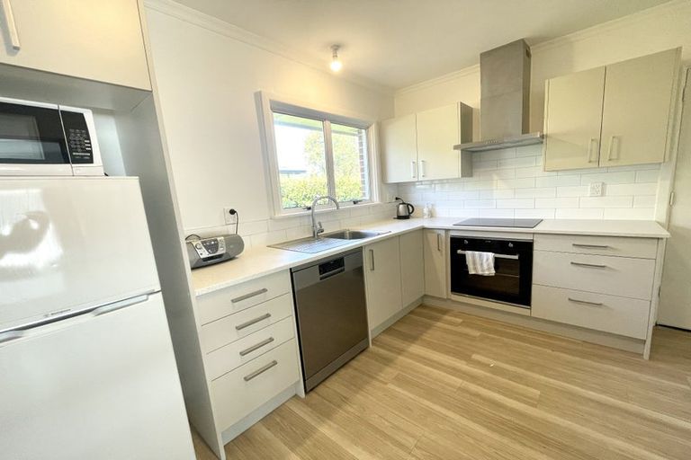 Photo of property in 6 Tekoa Place, Hoon Hay, Christchurch, 8025