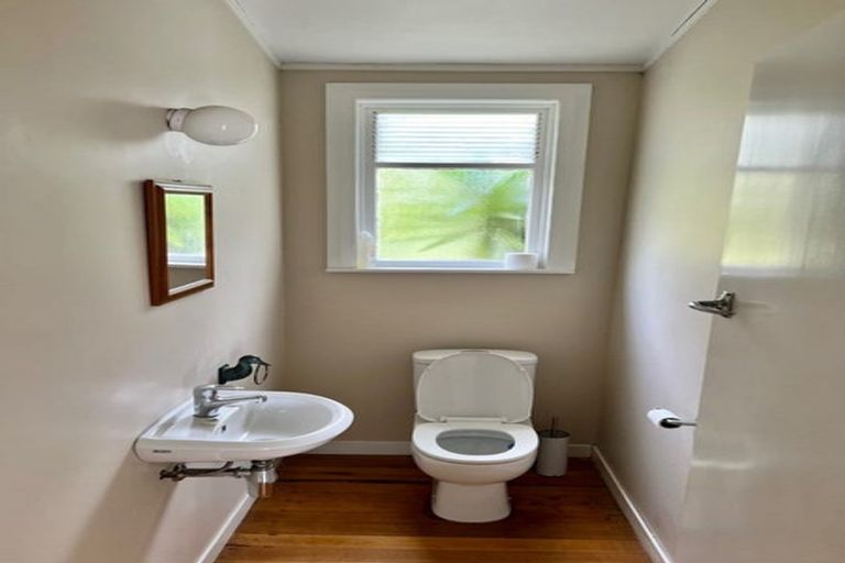 Photo of property in 159f Portsmouth Road, Bombay, 2675