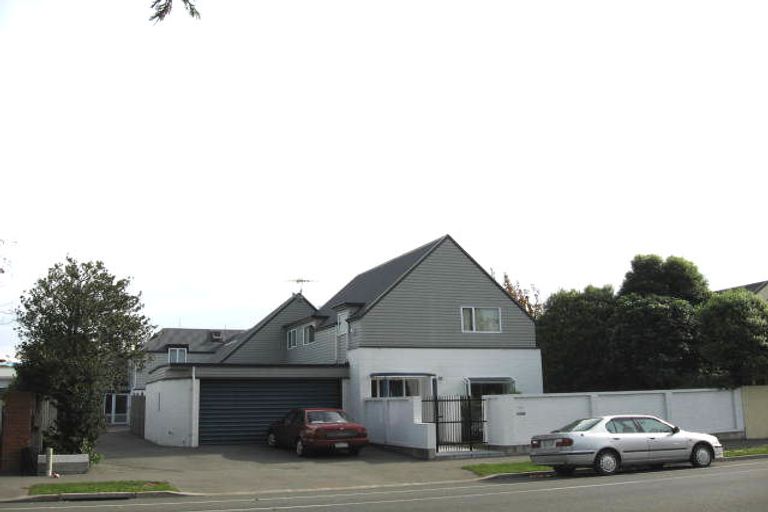 Photo of property in 2/125 Clyde Road, Ilam, Christchurch, 8041