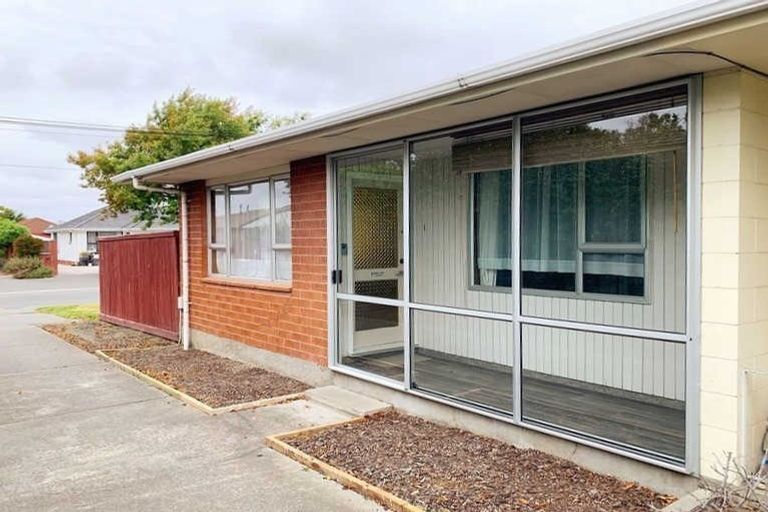 Photo of property in 1/11 Angela Street, Upper Riccarton, Christchurch, 8041