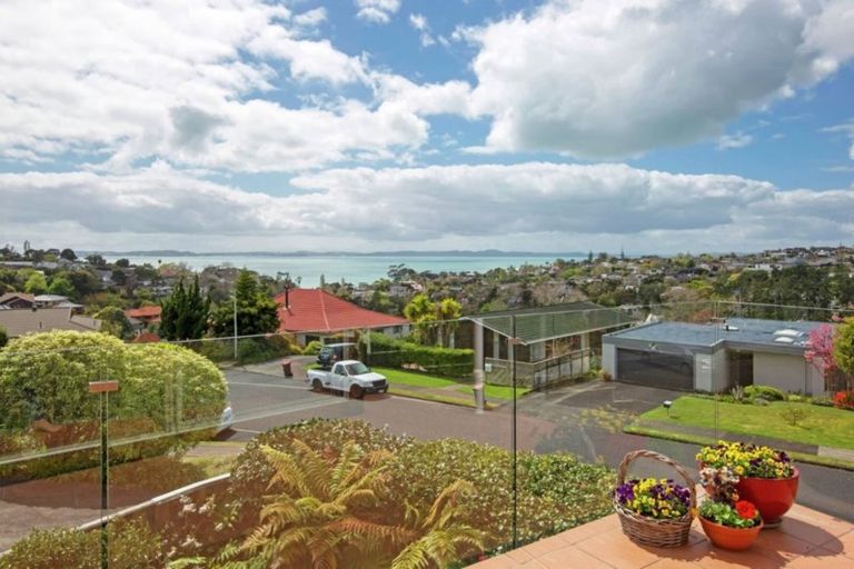 Photo of property in 36 Haseler Crescent, Howick, Auckland, 2014