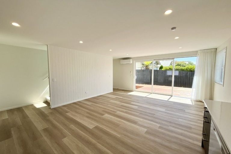 Photo of property in 4/23 Woodville Street, Edgeware, Christchurch, 8013
