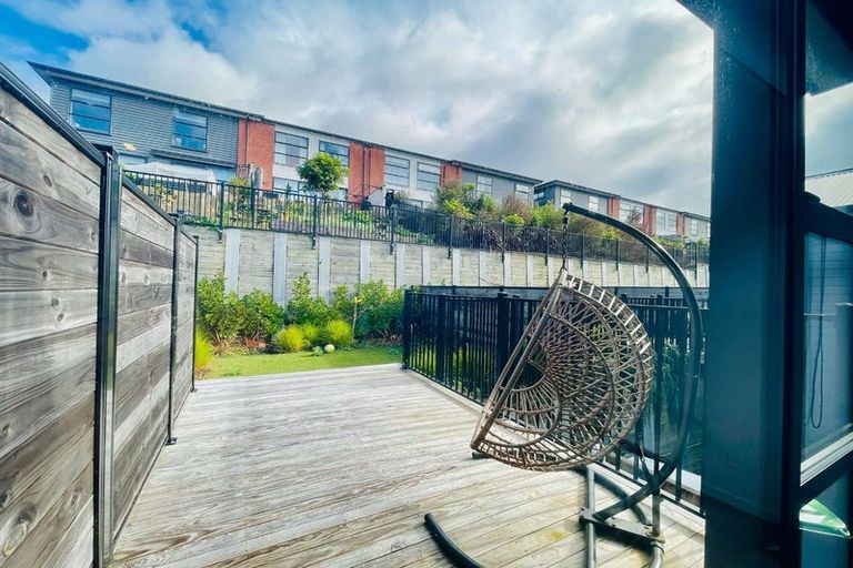 Photo of property in 23 Barrel Crescent, Swanson, Auckland, 0614
