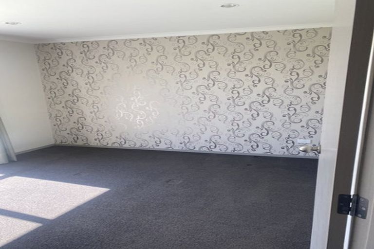 Photo of property in 8 Waltham Place, Rototuna North, Hamilton, 3210