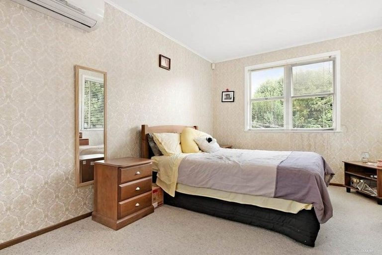 Photo of property in 18 Renwick Street, Papakura, 2110